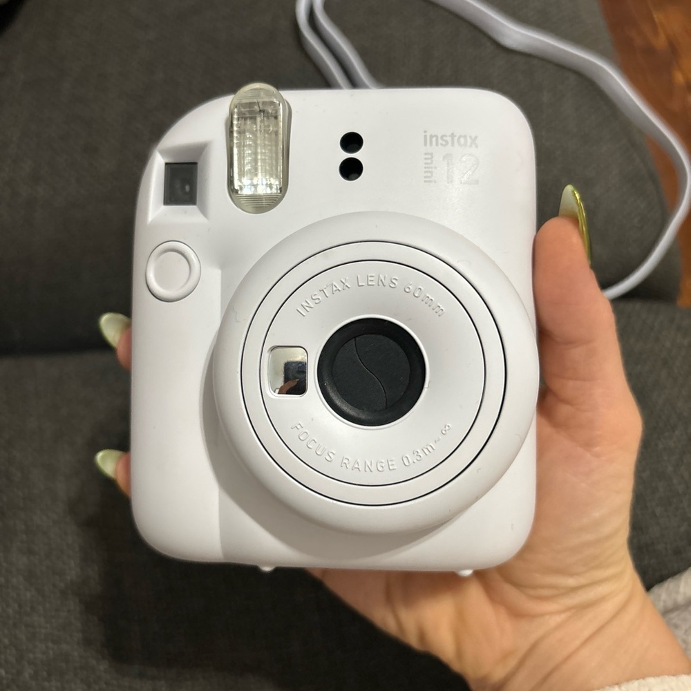 Fujifilm Instax Mini 12 Instant Camera - White (16806274) With Carrying Case